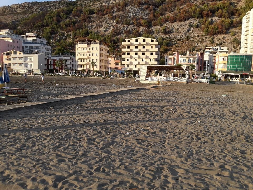 Shengjin Beach