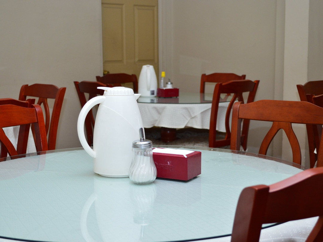 Hotel Intillanka主图