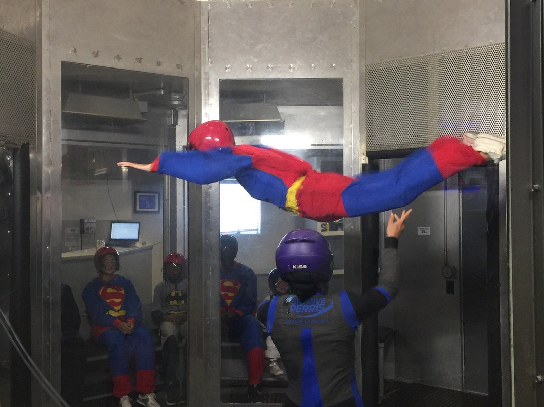 Perris Indoor Skydiving-佩里斯必去景点