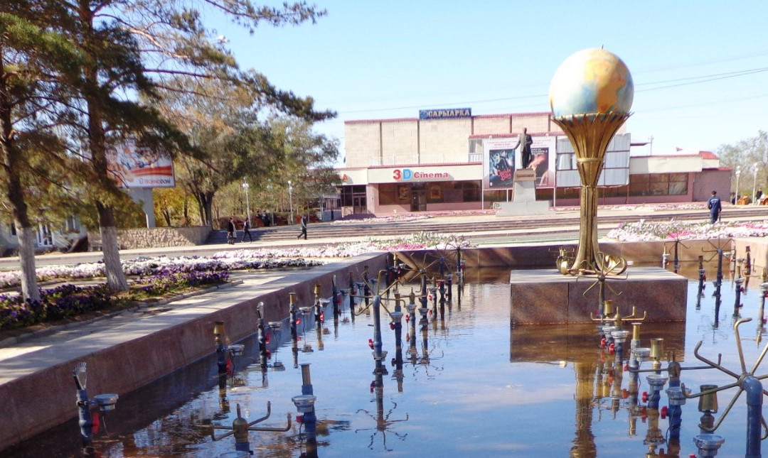 Zhezkazgan旅游景点-Alley of Pines Planted by Cosmonauts