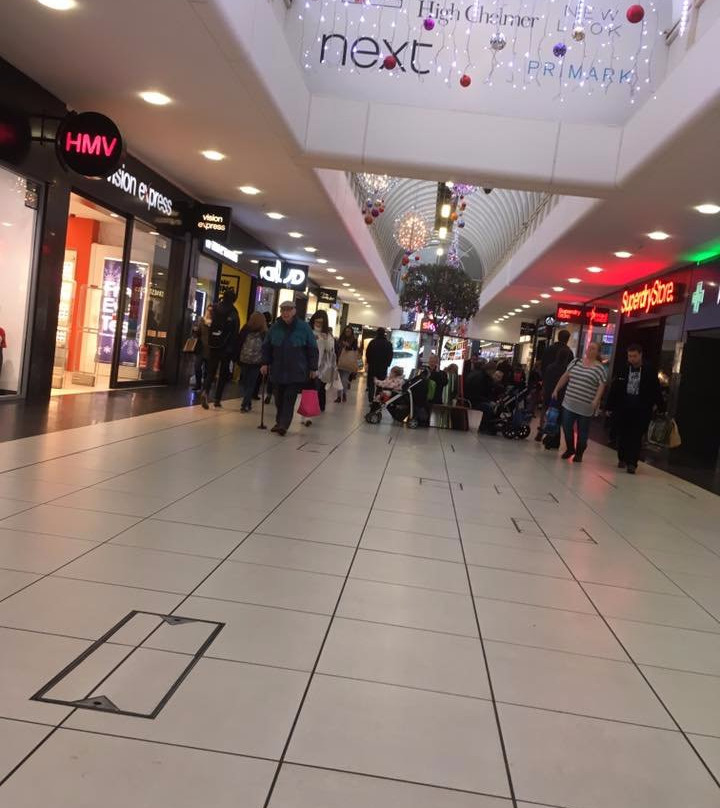 High Chelmer Shopping Centre景点图片