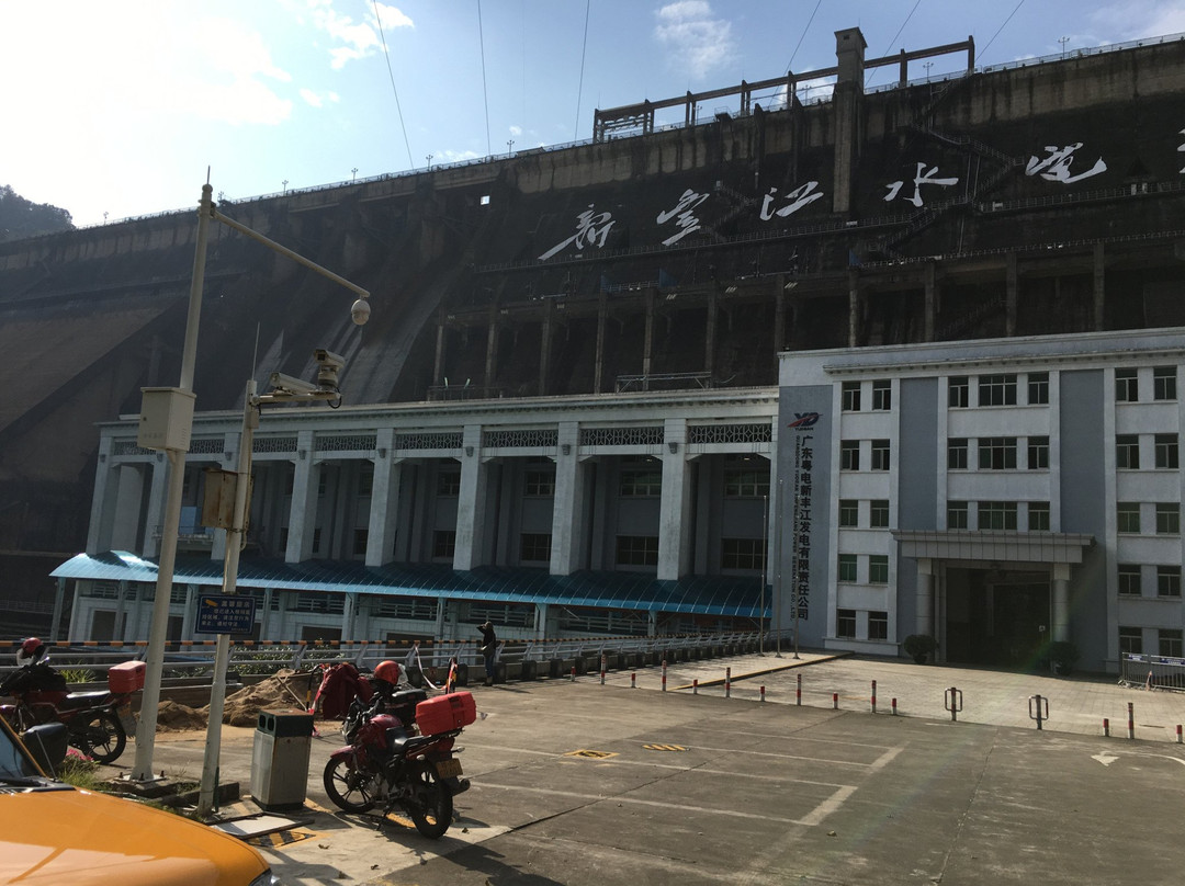 河源新丰江水库大坝-河源市必去景点