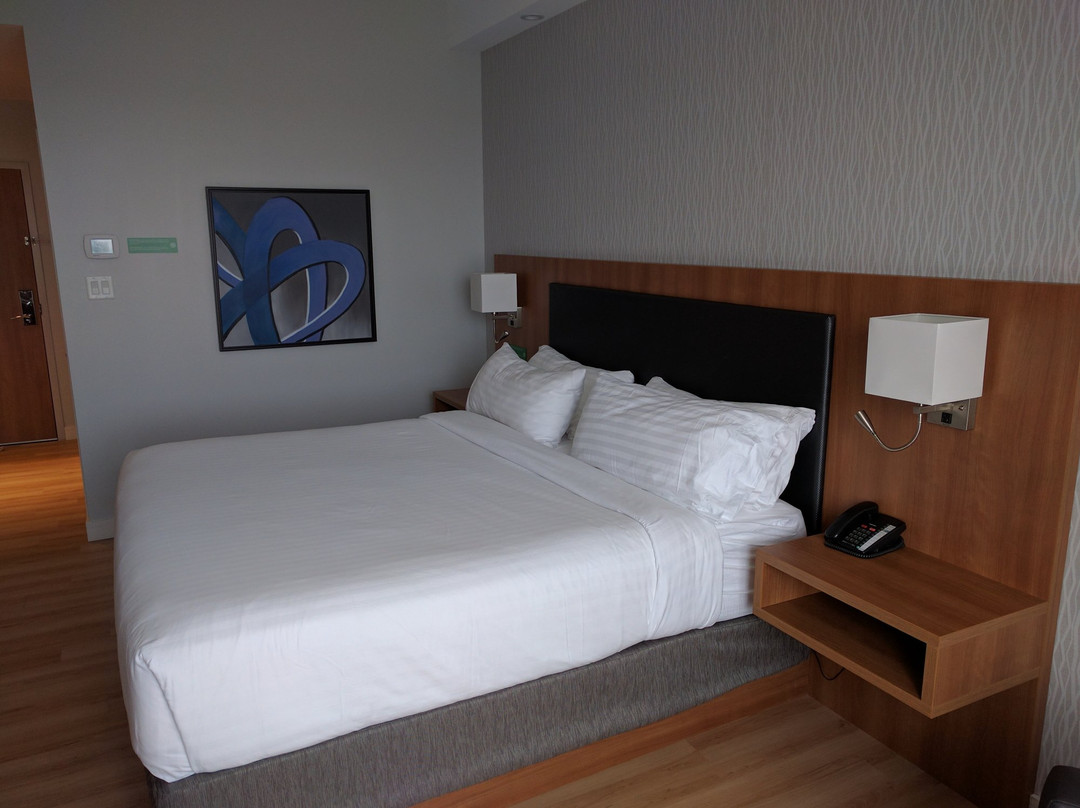 Senneville酒店住宿-Holiday Inn Express & Suites Vaudreuil - Dorion By IHG