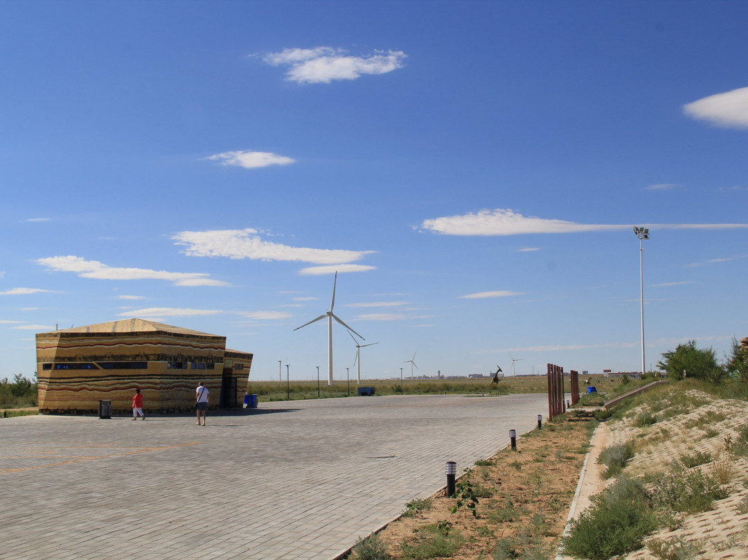 二连浩特恐龙博物馆-二连浩特市必去景点