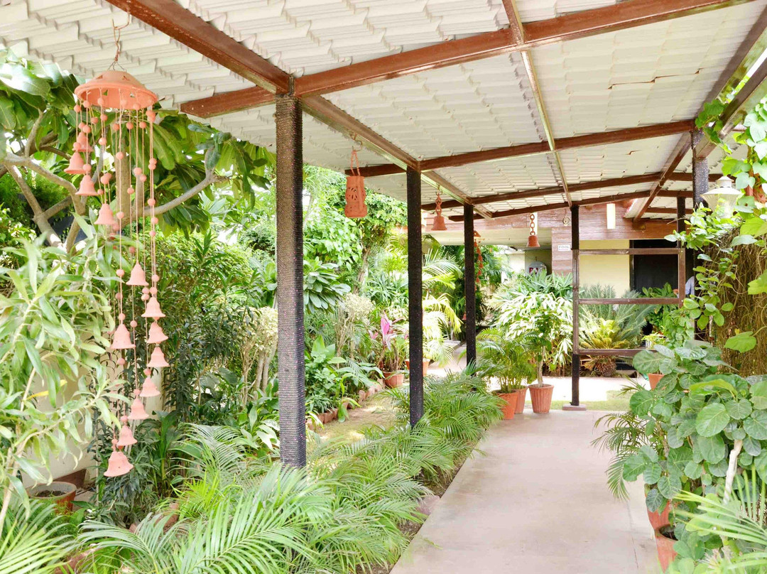 OYO 1563 Hotel Signature主图