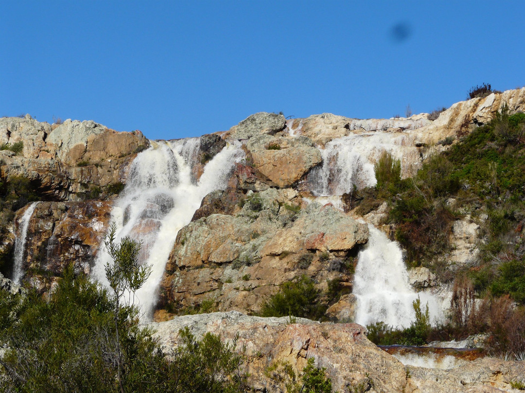 Waterfall Hiking Trails景点图片