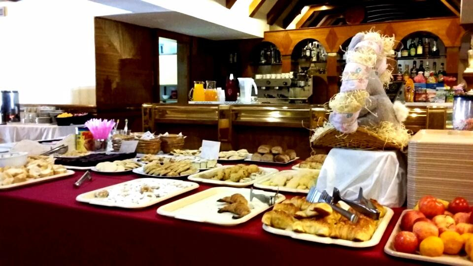 Necochea酒店住宿-Hotel Leon