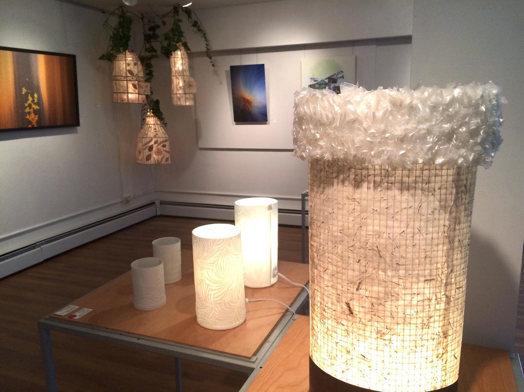 Deer Lake Gallery-本那比必去景点