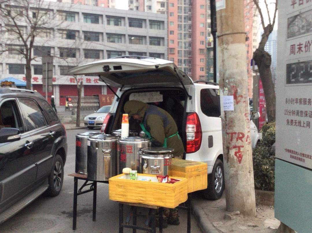 天津天纬宜必思酒店地纬路店主图