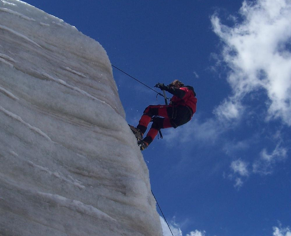 Bolivian Mountains-拉巴斯必去景点