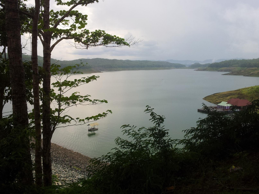 Sirikit Dam-他巴必去景点