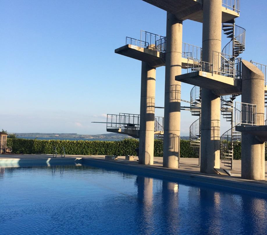 Les Piscines Du Nid-Du-Crô-纳沙泰尔必去景点