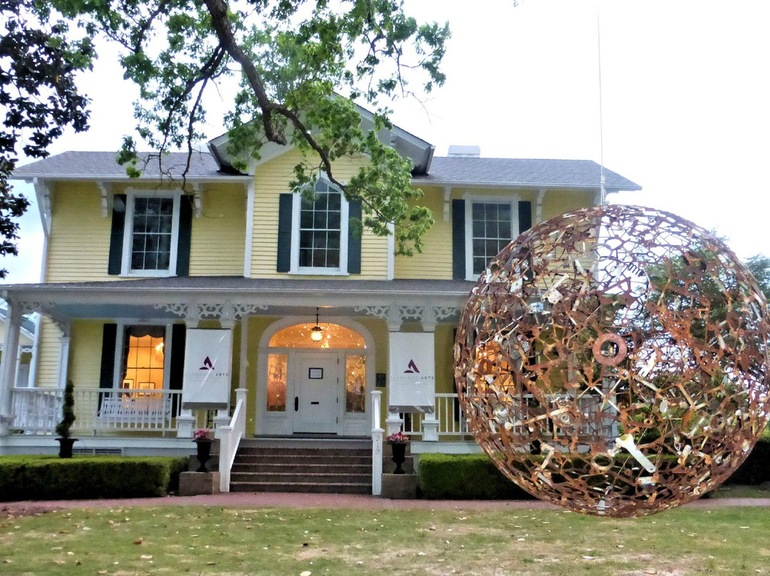 Alamance Arts景点图片