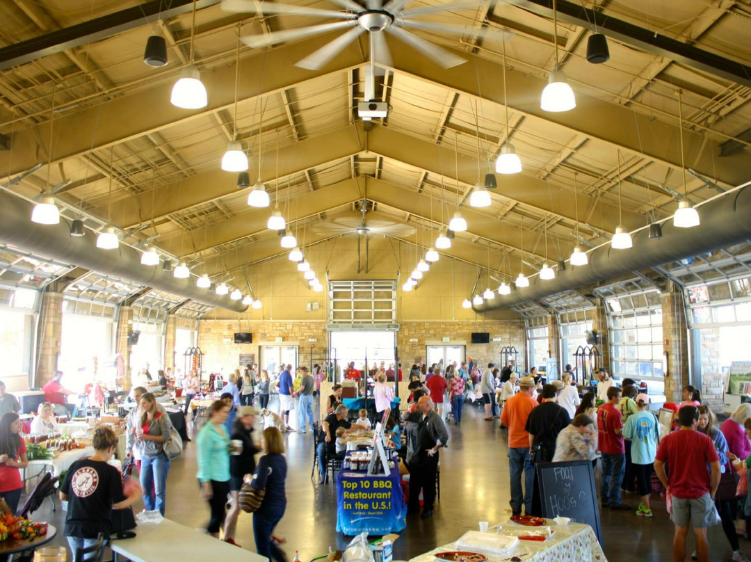 The Tuscaloosa Farmers' Market-塔斯卡卢萨县必去景点