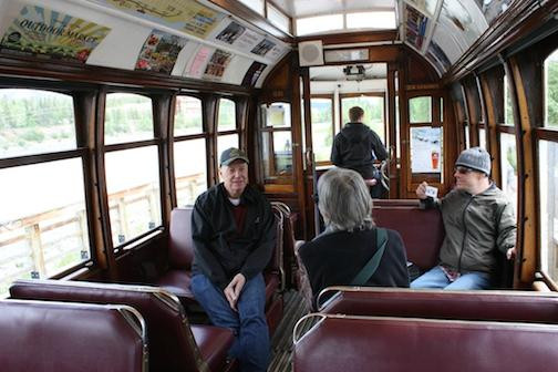 Waterfront Trolley-白马市必去景点
