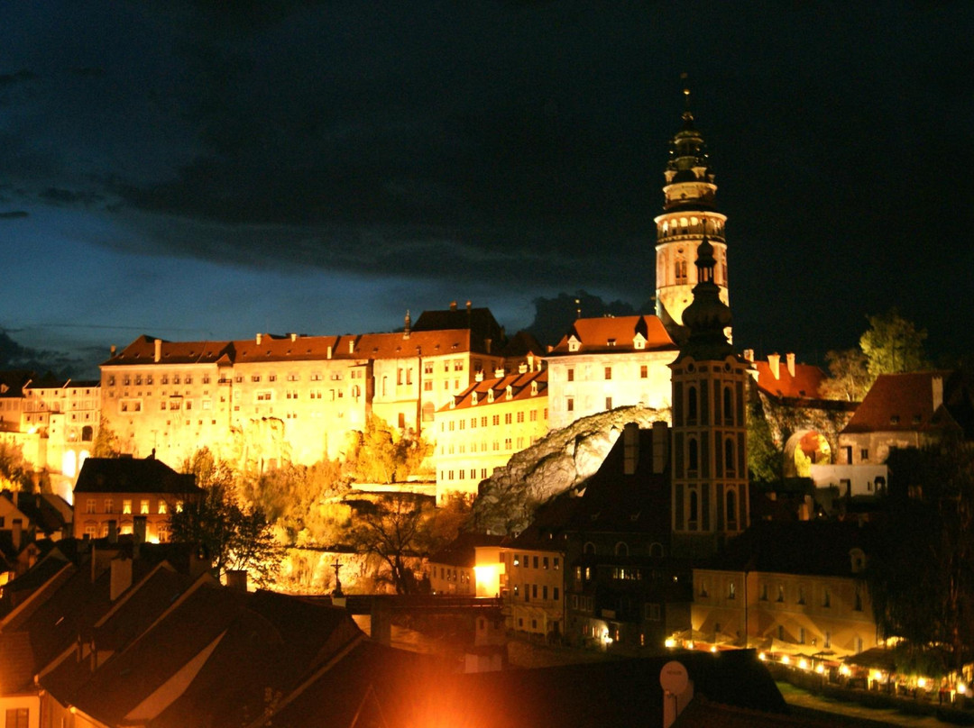 Krumlov Night Tours-克鲁姆洛夫必去景点