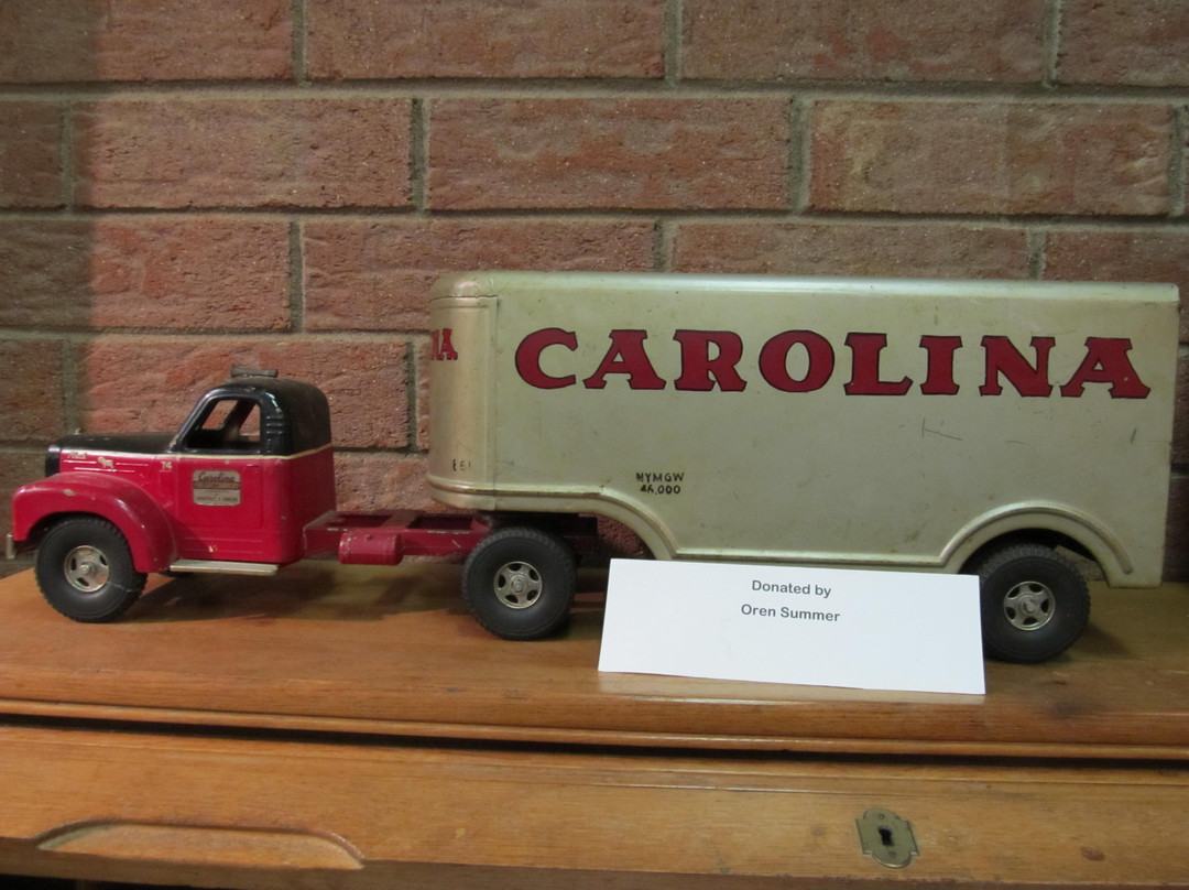 C. Grier Beam Truck Museum景点图片