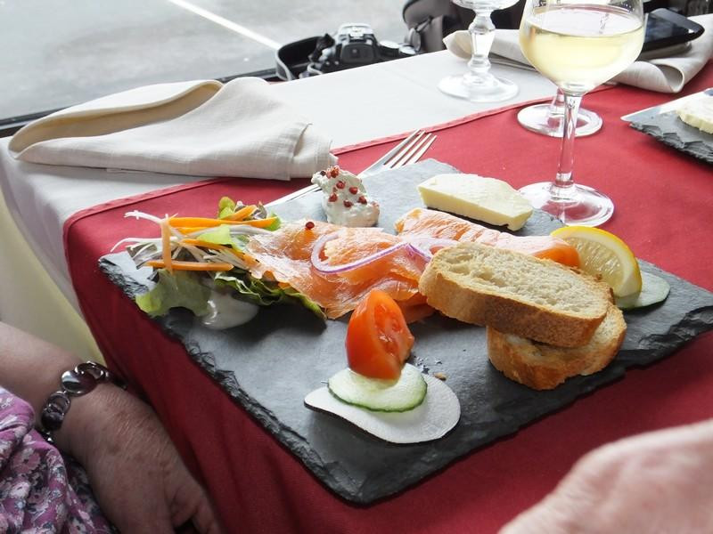 Champanges餐馆和美食-Restaurant l'Amiral