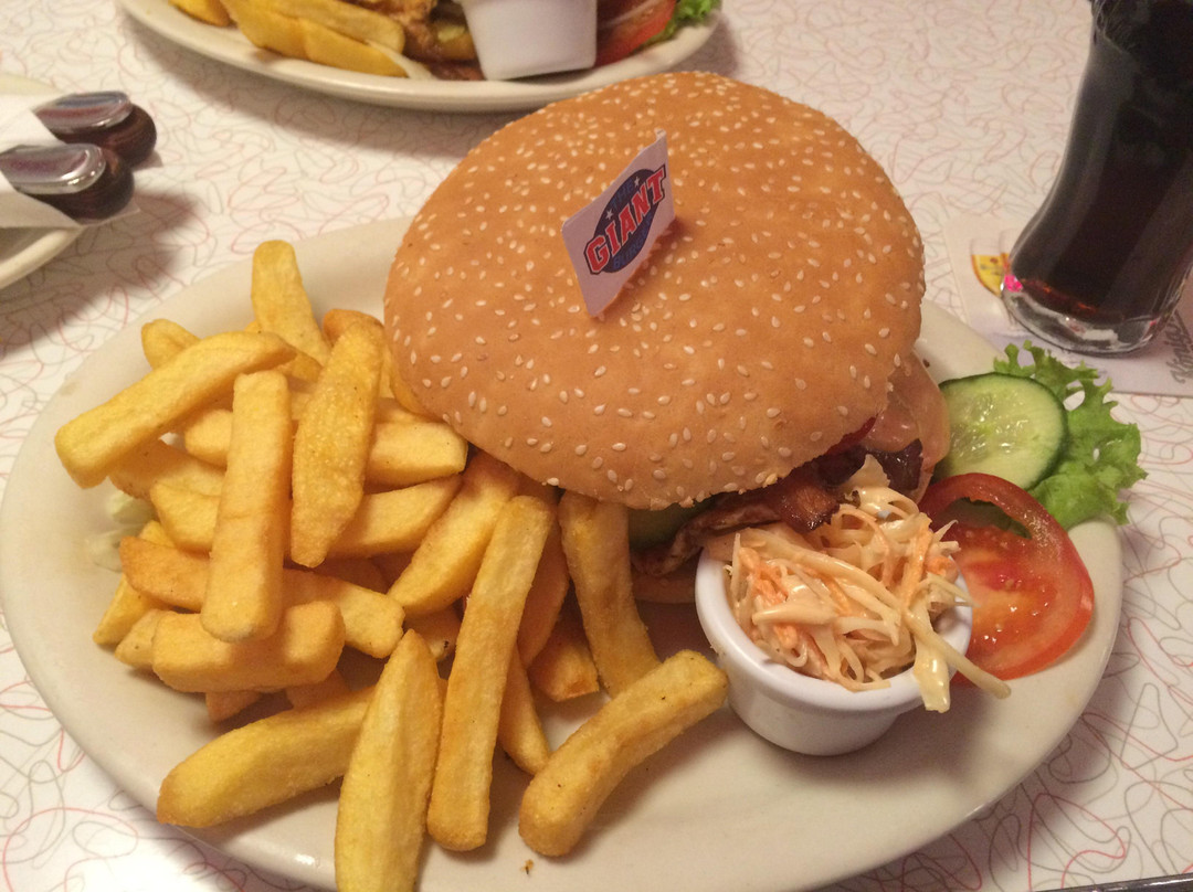 Lensahn餐馆和美食-Chrome Original American Diner