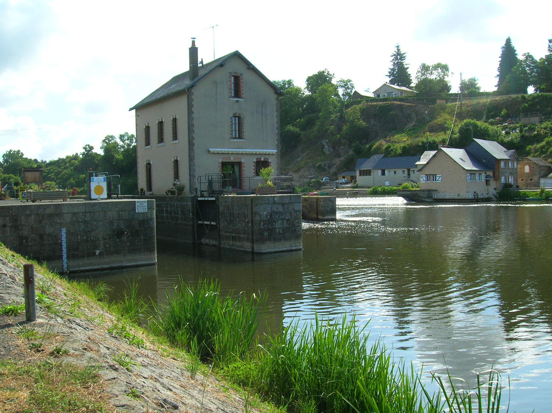 Le Moulin De Neuville主图