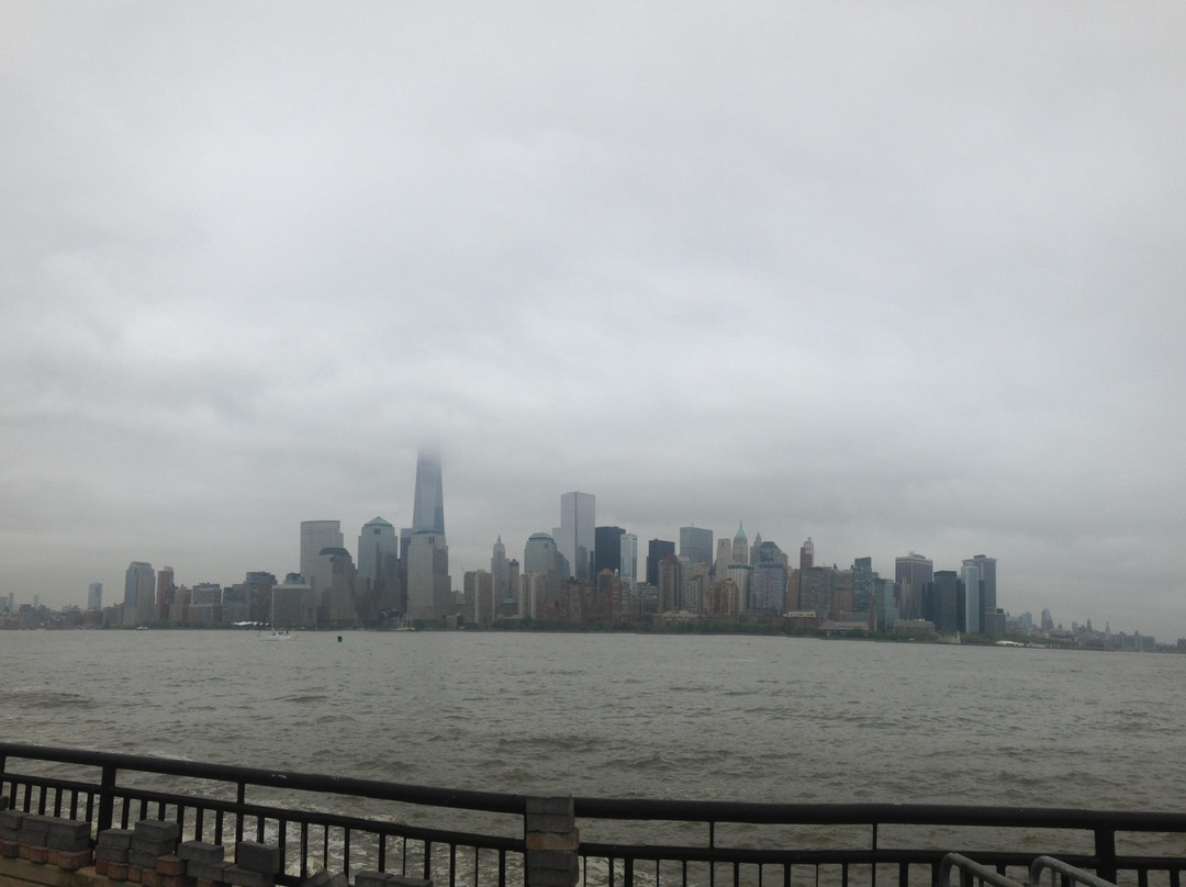 Empty Sky - 9/11 Memorial-泽西城必去景点