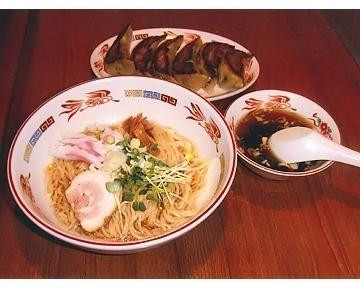宝華主图