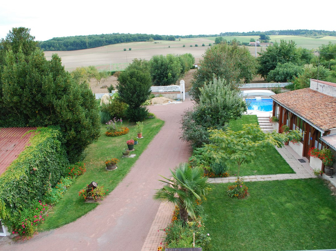 Saint-Gervais-les-Trois-Clochers旅游攻略图片