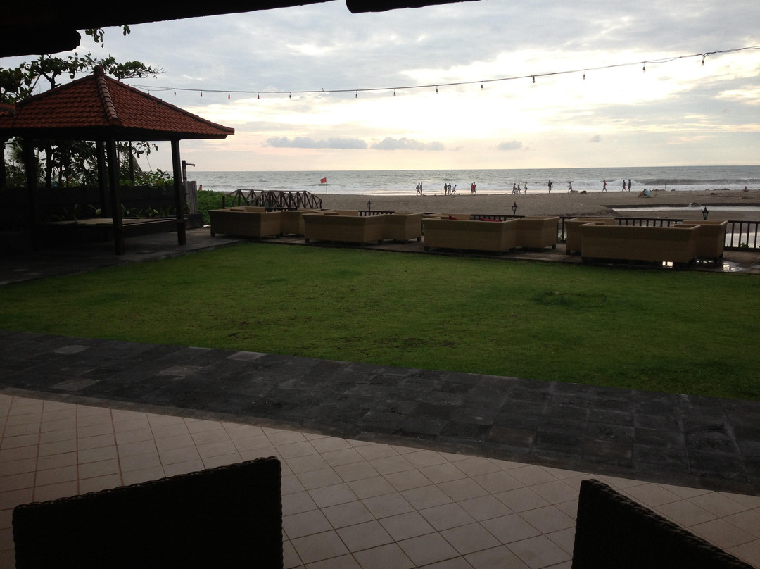 Petitenget Beach-克罗柏坎必去景点