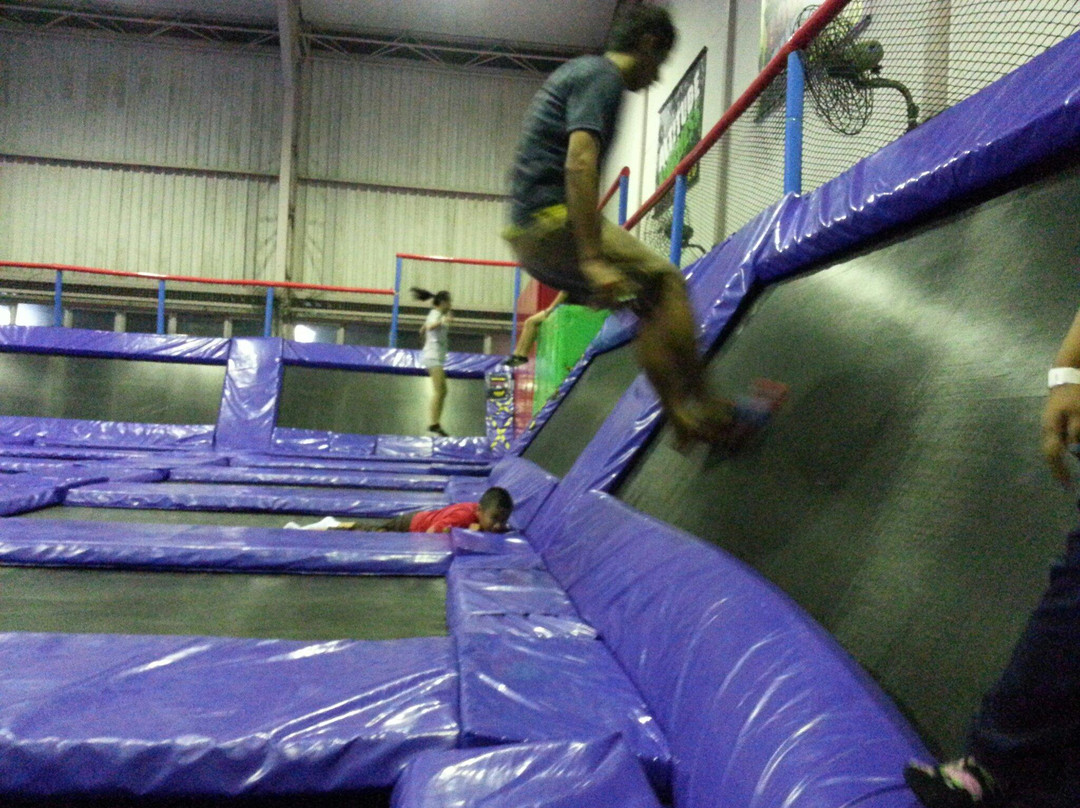 Amped Trampoline Park-新加坡必去景点