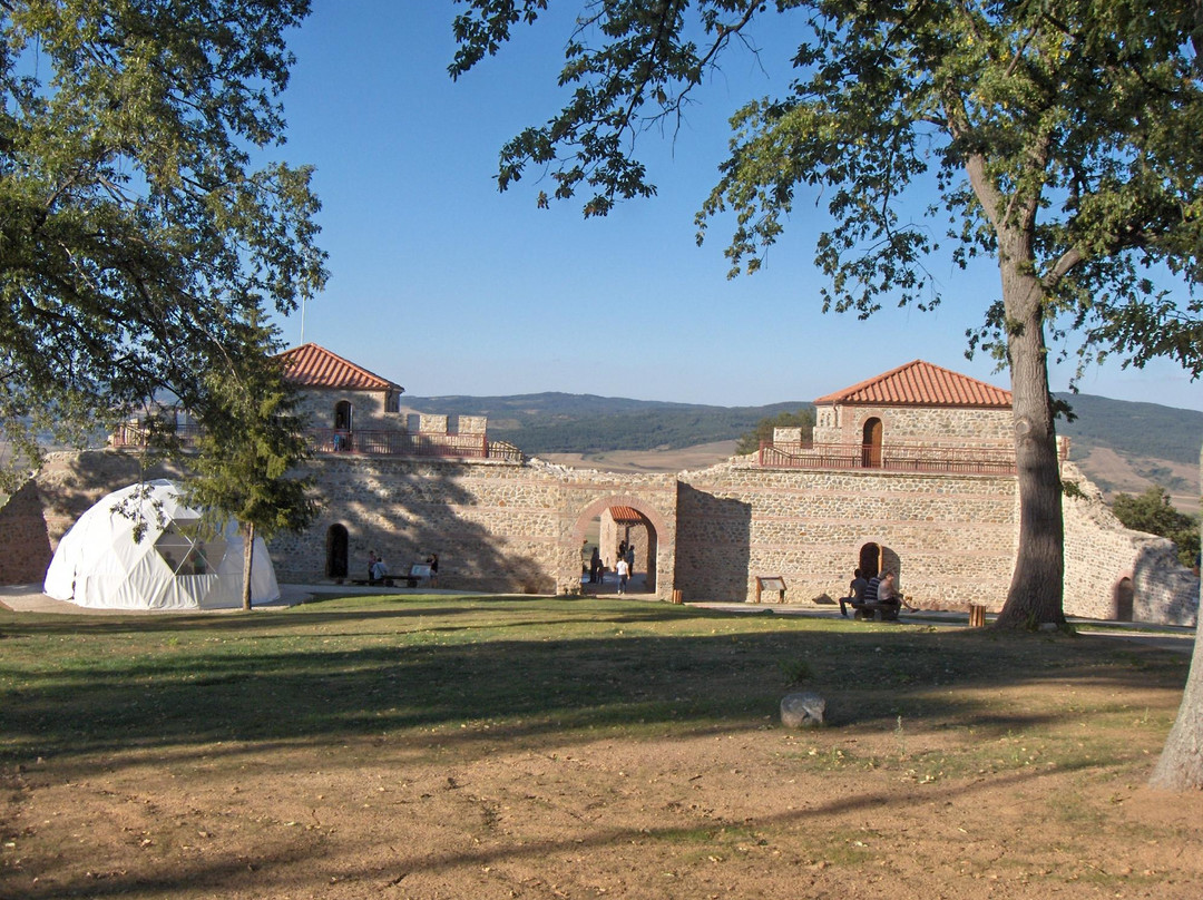 Tsari Mali Grad-Belchin必去景点