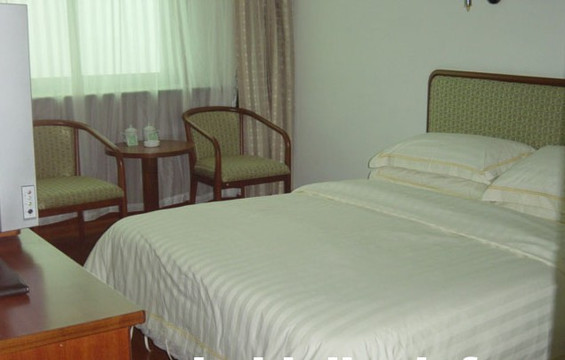 秦皇岛首旅京伦酒店主图