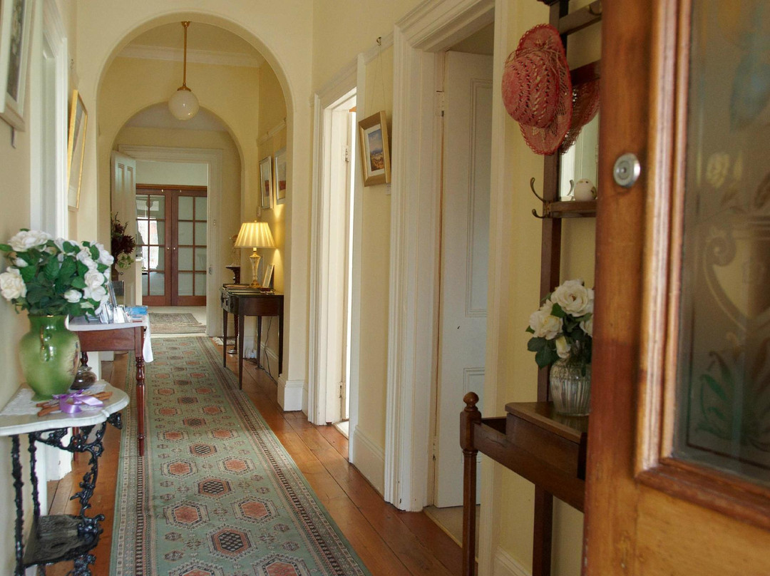 Camelia Cottage主图