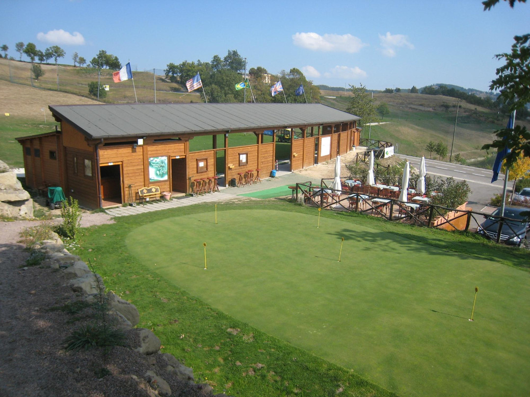 Monte Cimone Golf Club景点图片