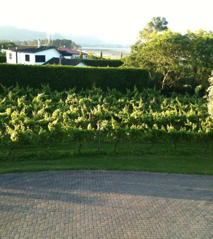 The Point Lodge主图