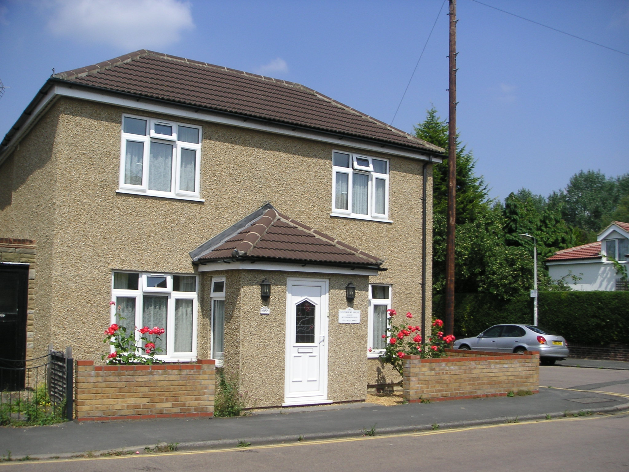Canterbury House-官方