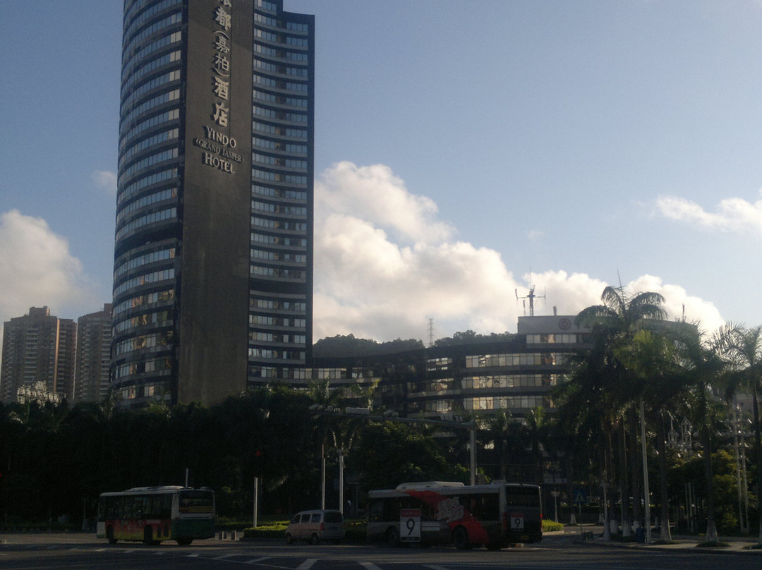 珠海银都柏嘉大酒店(拱北口岸高铁站店)主图