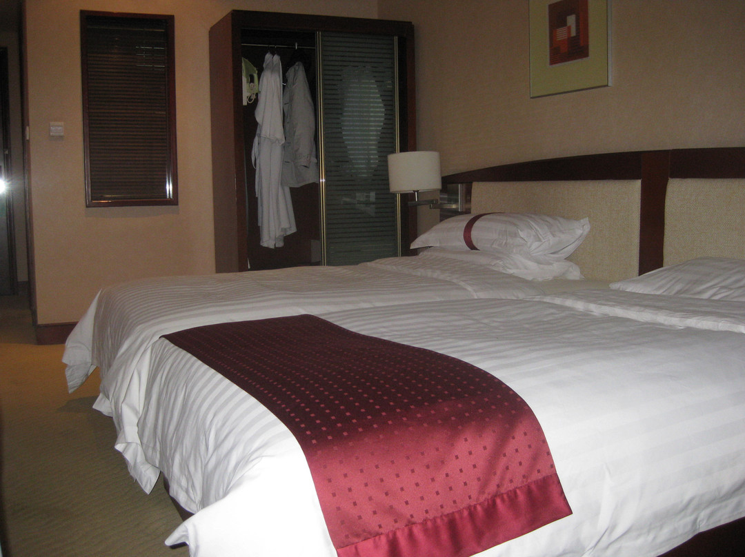 呼和浩特假日酒店主图