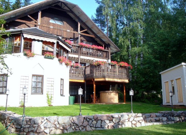 Heinola酒店住宿-Cronin's Guesthouse