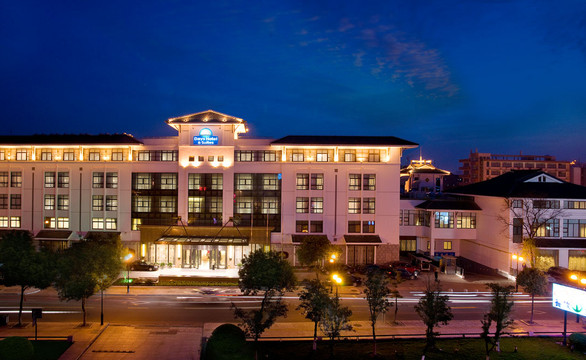 富都戴斯酒店主图