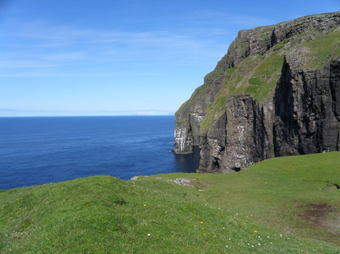 Asmundarstakkur-Suduroy必去景点