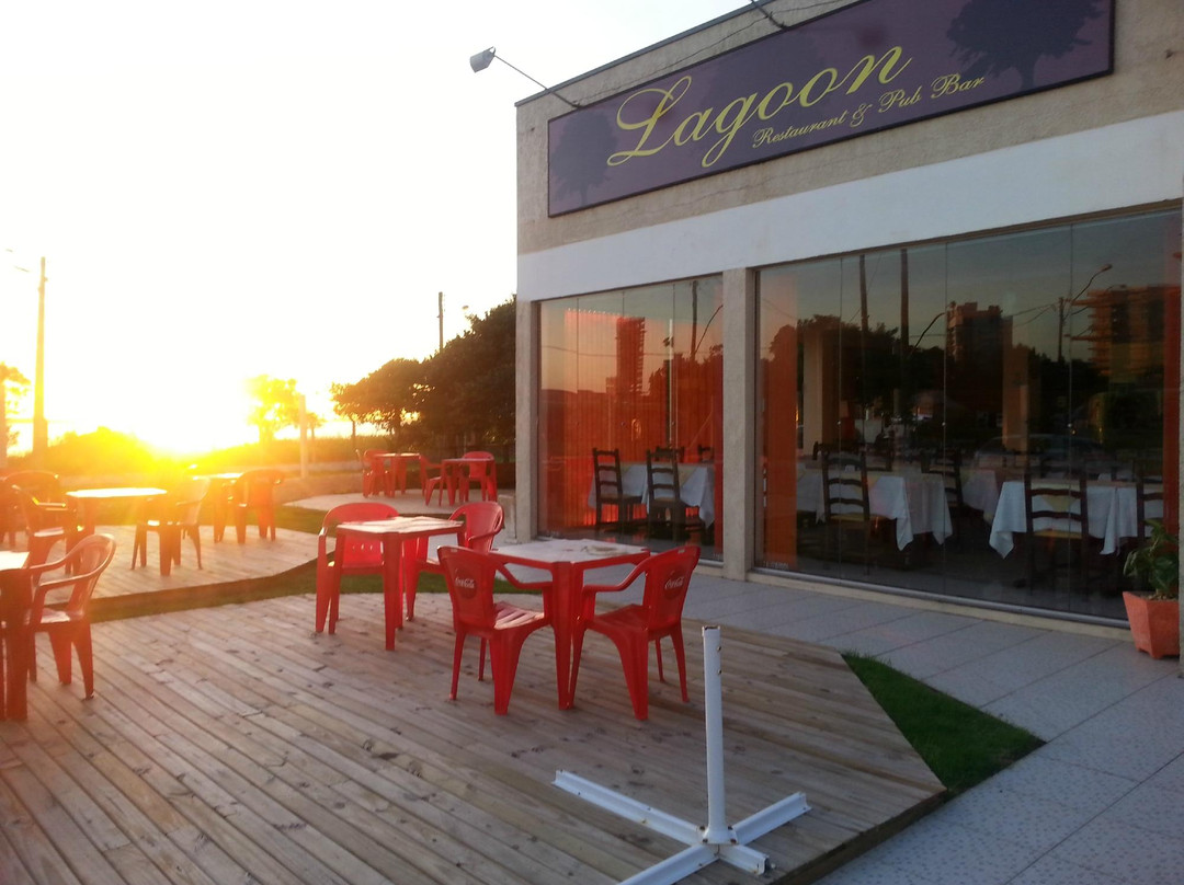 Lagoon Restaurant & Pub Bar