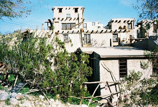 Cabot's Pueblo Museum-沙漠温泉必去景点