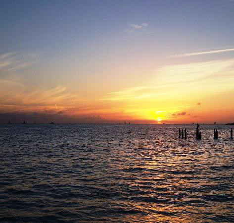 杜佛街-基韦斯特必去景点