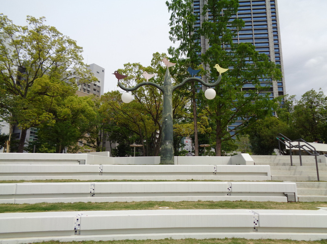 Higashi Yuenchi Park景点图片