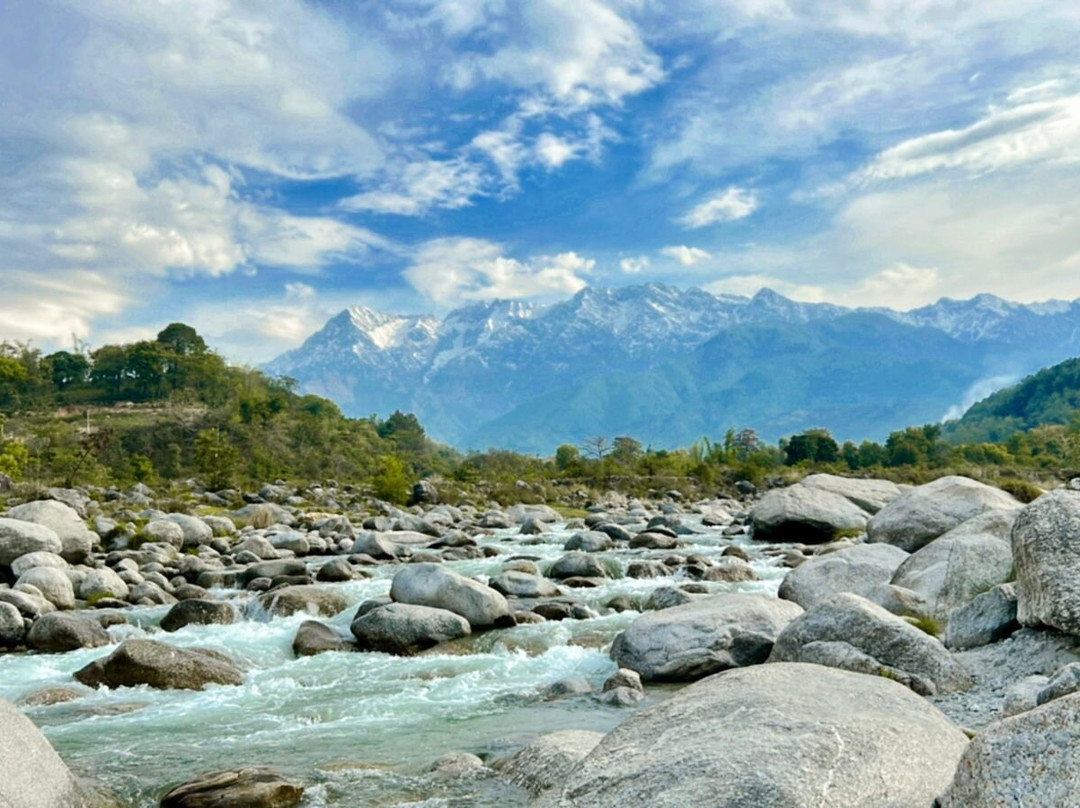 Neugal Riverfront Resort主图