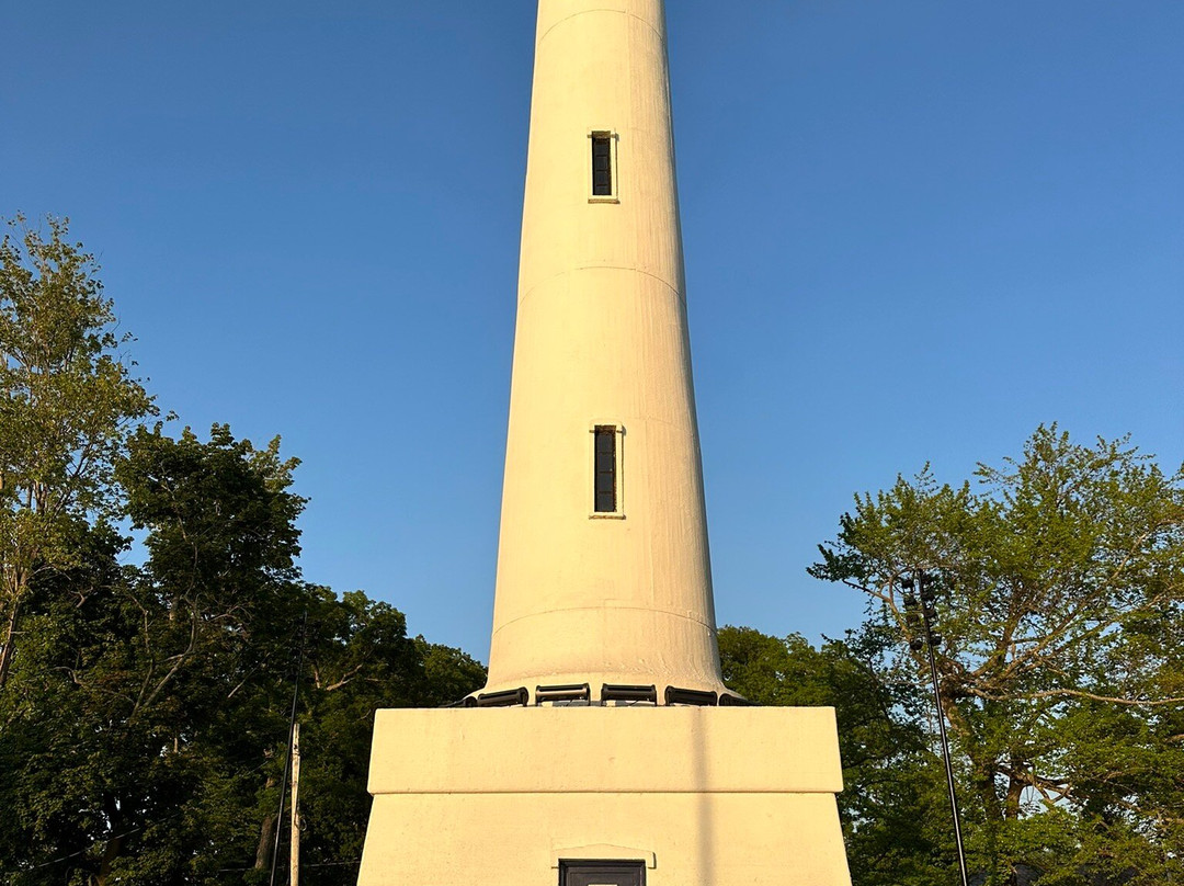 Verona Beach lighthouse景点图片