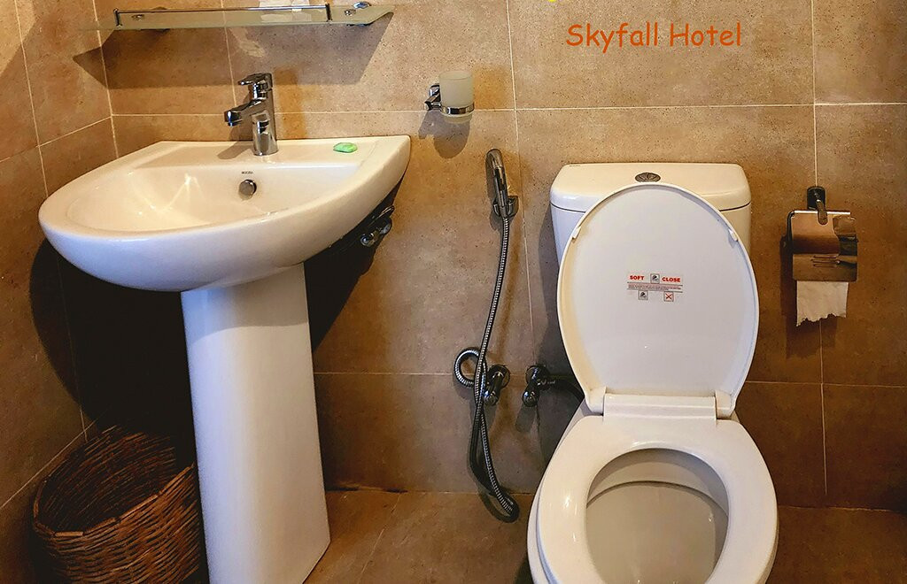 Hotel SkyFall