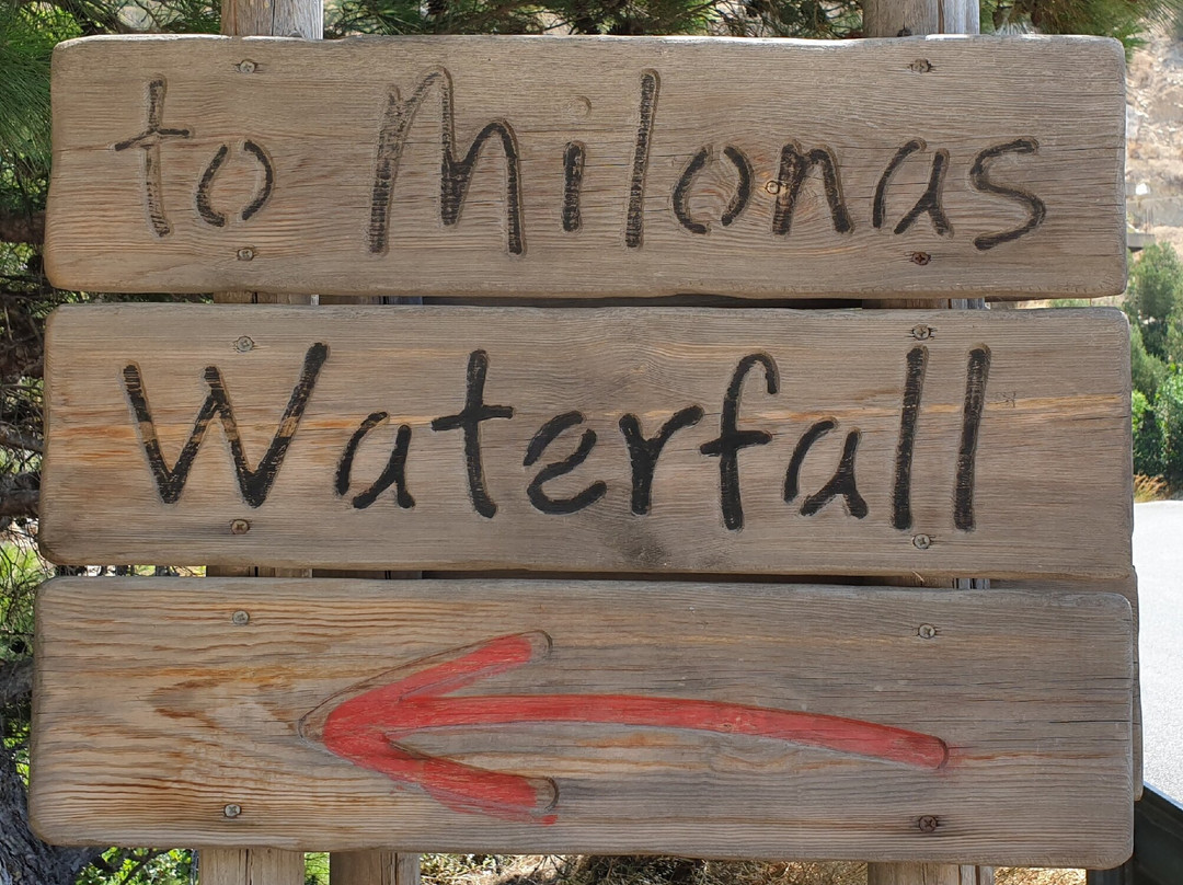 Waterfall of Milona-Koutsounari必去景点