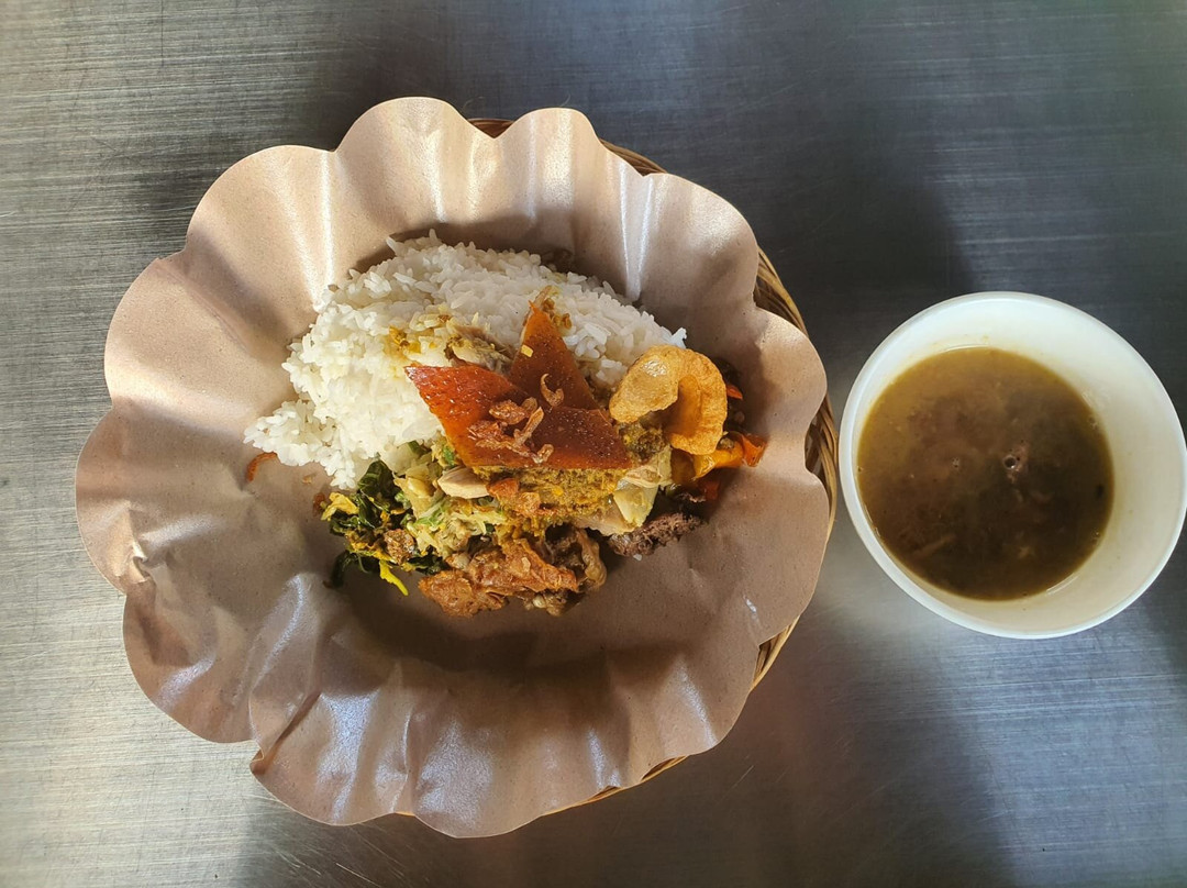 Warung Babi Guling-Dadong Suna