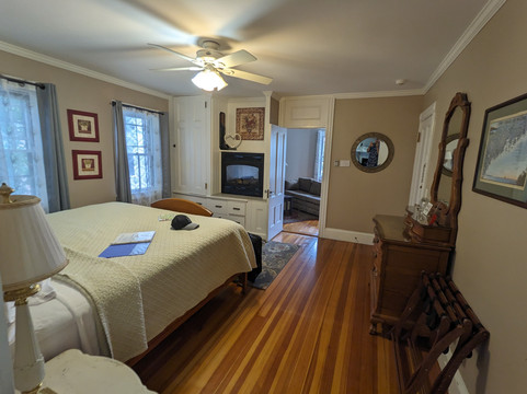 萨尔泰尔旅店水滨民宿主图